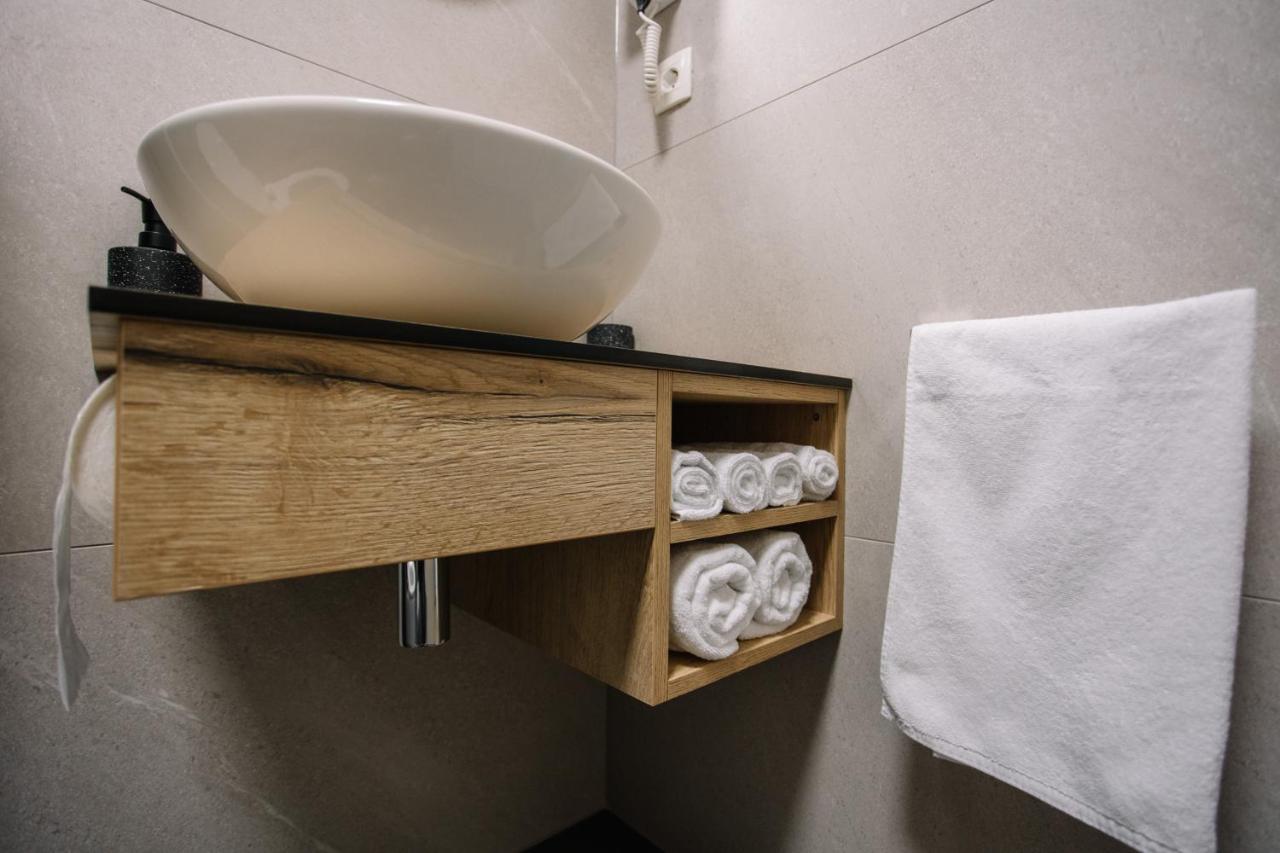 Apartments Hana City Center Livno Eksteriør billede