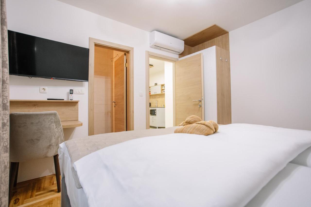 Apartments Hana City Center Livno Eksteriør billede