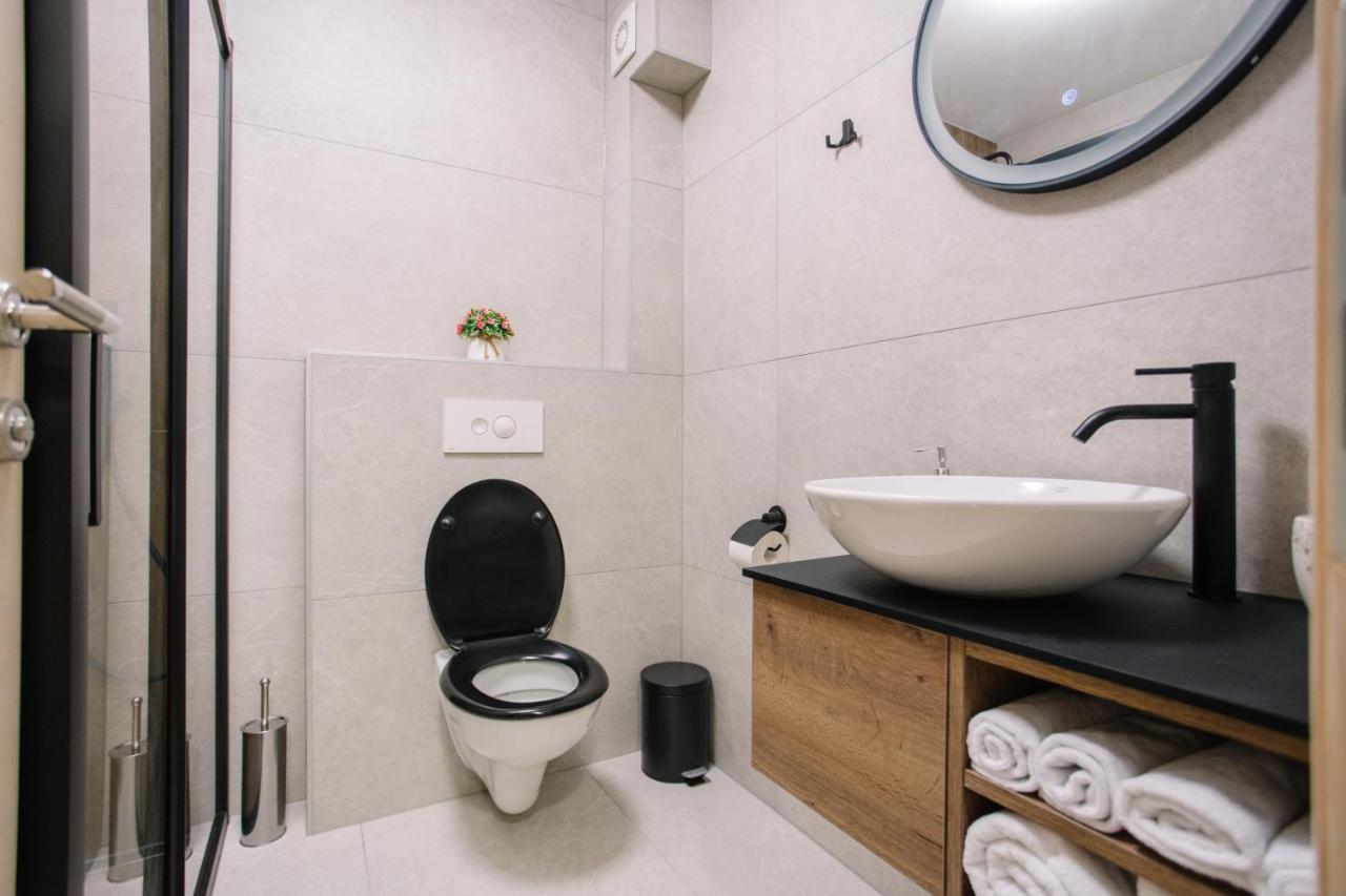 Apartments Hana City Center Livno Eksteriør billede