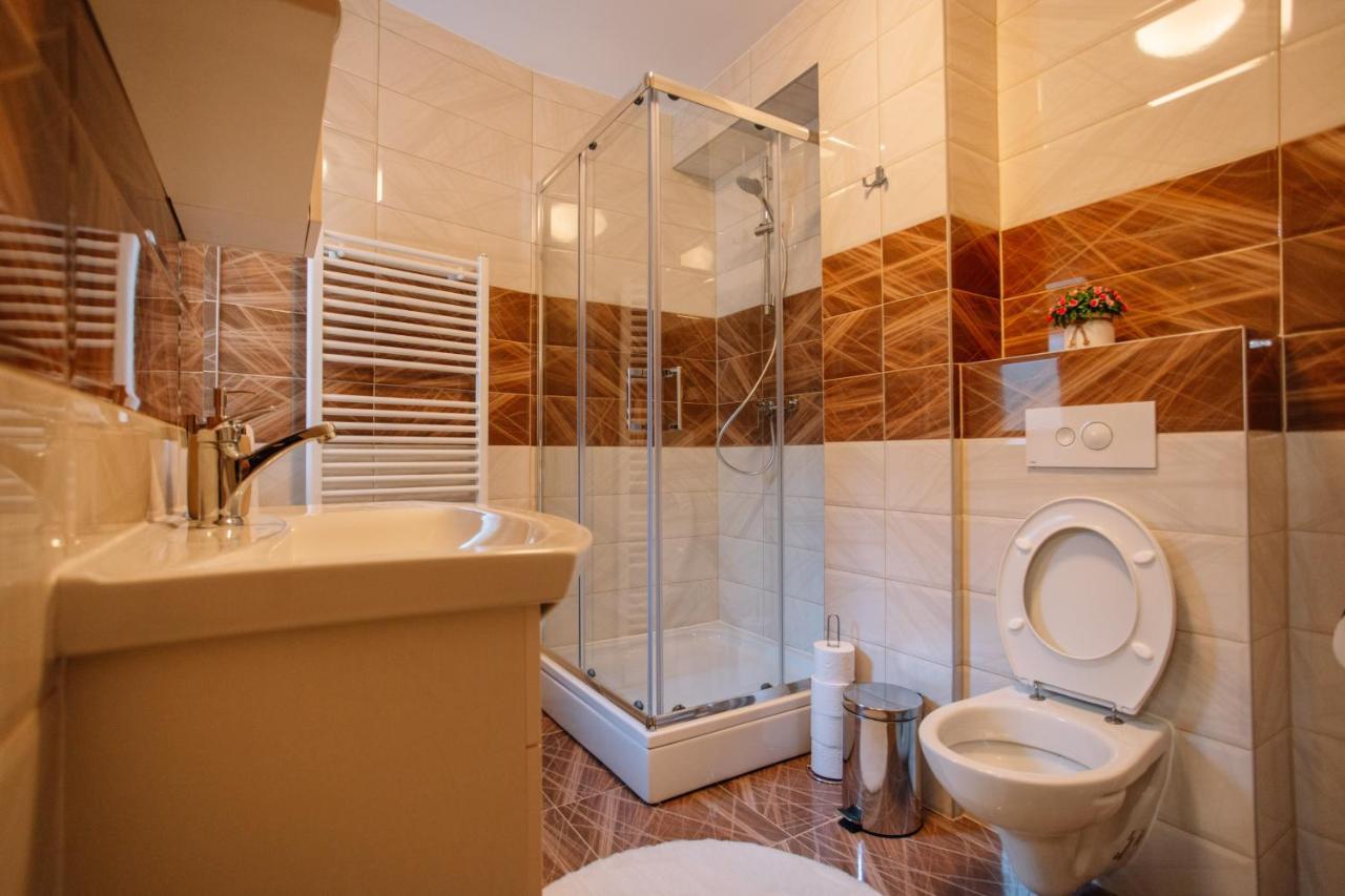 Apartments Hana City Center Livno Eksteriør billede